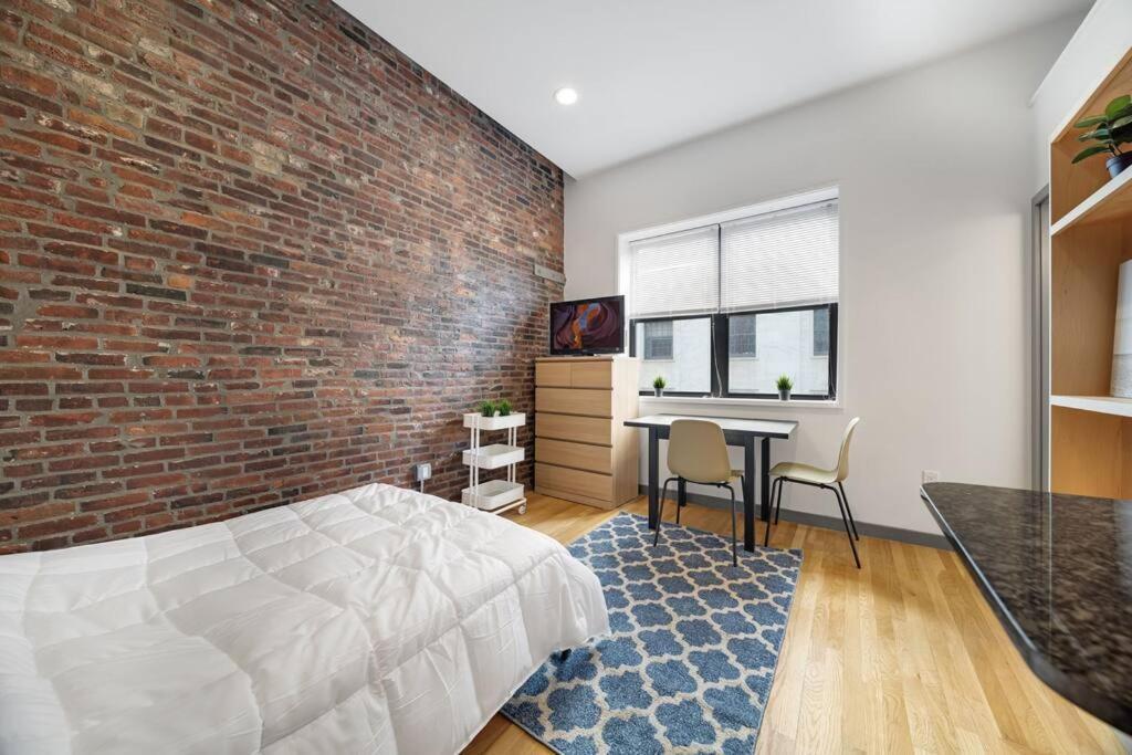 Simple Furnished Studio In The Heart Of Boston Exteriör bild