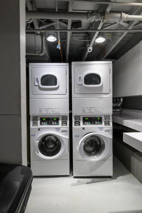 Simple Furnished Studio In The Heart Of Boston Exteriör bild